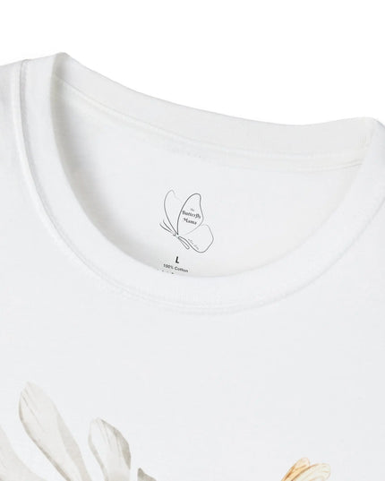 Bee & Daisy Unisex Softstyle T-Shirt - Nature-Inspired Design Printify